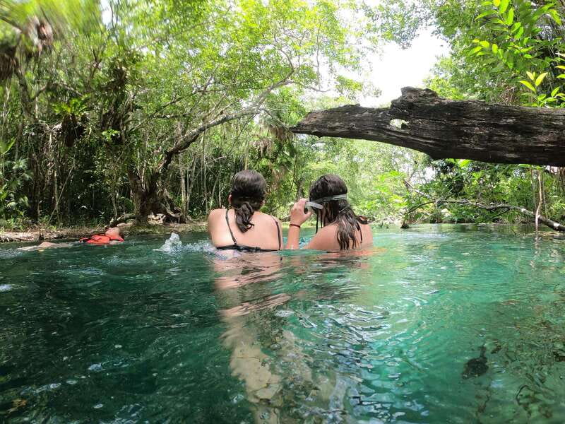 Bacalar: Magnificent Bacalar Lagoon Exclusive Boat Tour - Guide-led attention: history, ecology, and practical safety