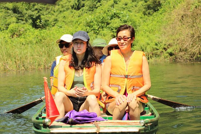 Bai Dinh Pagoda - Trang An boat trip - Mua cave mountain day tour: best selling - One-day Ninh Binh run with a realistic schedule