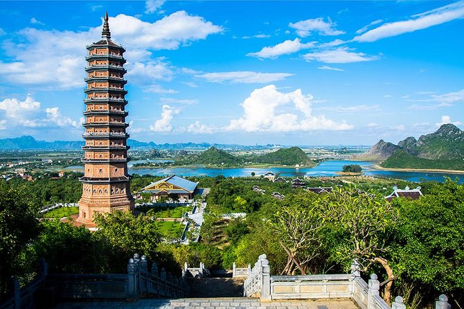 Bai Dinh Pagoda - Trang An boat trip - Mua cave mountain day tour: best selling - What to bring for a hot, step-heavy day