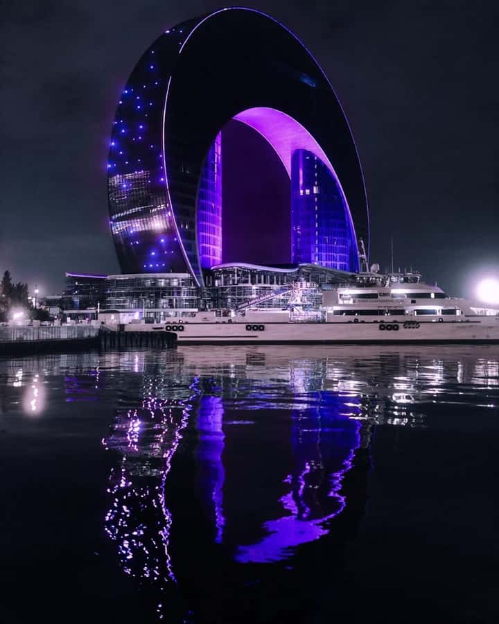 Baku: Caspian Sea Boat Tour with City Skyline Views - The skyline hits hard: Flame Towers, Crystal Hall, and the big “wow” spots