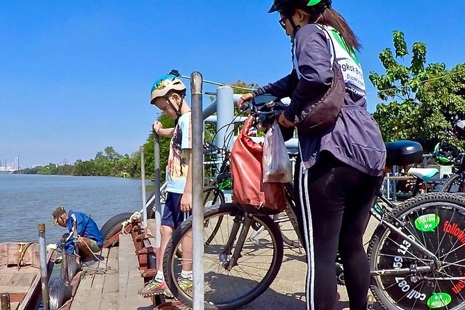 Bangkok Green Oasis 4-Hour Bike Tour with Boat Ride - Bang Kachao on two wheels: mangrove pathways and that adrenaline rush