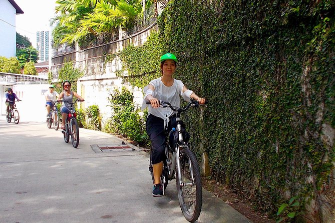 Bangkok Green Oasis 4-Hour Bike Tour with Boat Ride - Bikes, pace, and heat: the practical stuff that changes your day