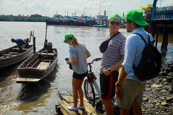 Bangkok Green Oasis 4-Hour Bike Tour with Boat Ride - What you do in 4 hours: boat ride plus jungle cycling loop