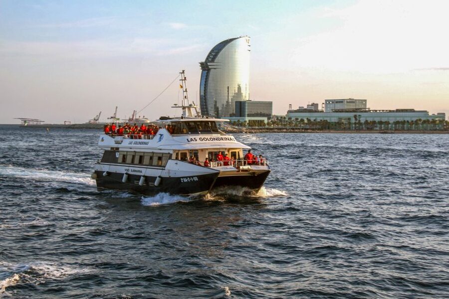 Barcelona: Boat Tour in Las Golondrinas - Who This Barcelona Boat Tour Best Suits