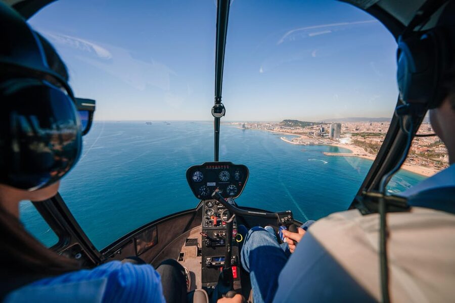 Barcelona: Boat Trip and Panoramic Helicopter Flight - Key highlights you’ll feel right away