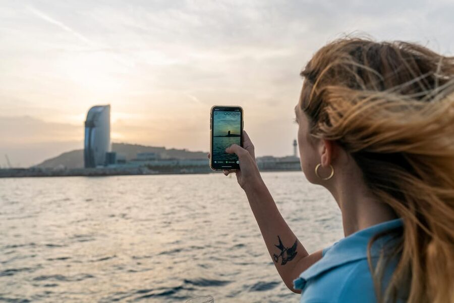 Barcelona: Boat Trip and Panoramic Helicopter Flight - What you’ll actually see above Barcelona