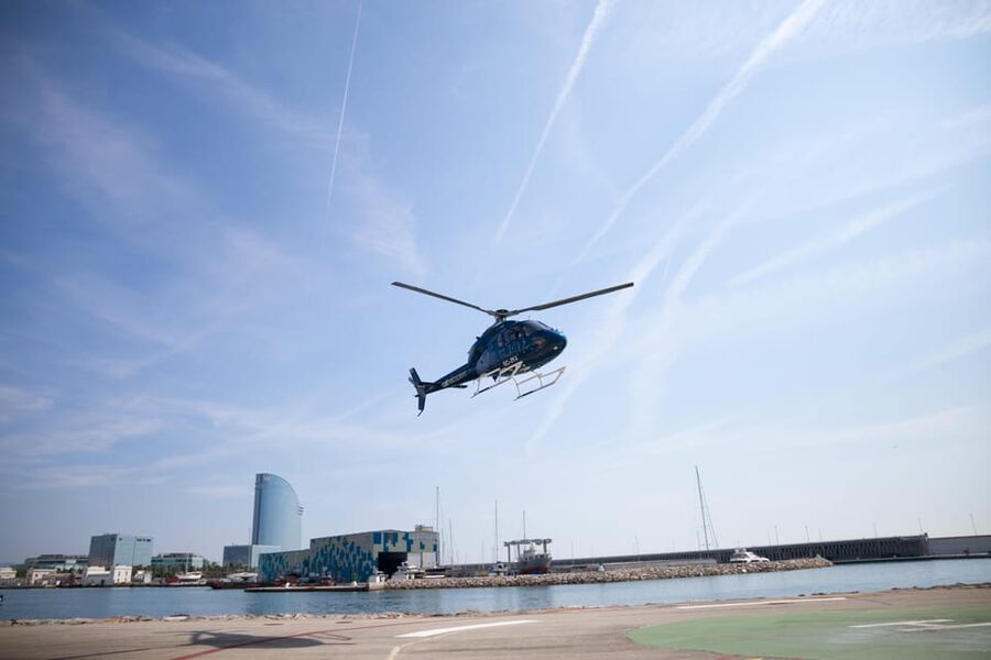 Barcelona: Boat Trip and Panoramic Helicopter Flight - Where you go after the flight: Port Vell and the Orsom