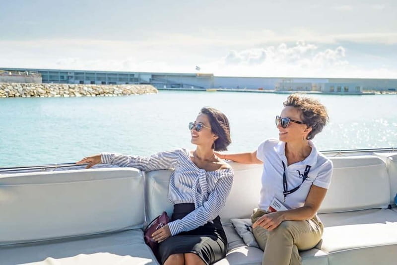 Barcelona: Helicopter, Boat Ride & Old Town Private Tour - The boat transfer from Port Vell to the heliport: a calmer bridge to the main event