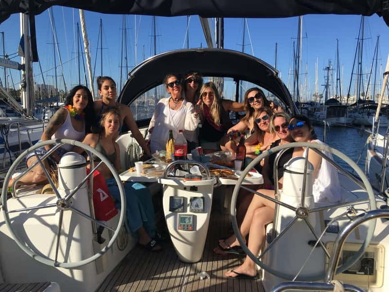 Barcelona: Sunset Boat Trip with Cava Wine and Snacks - What About the Snacks and Drinks?