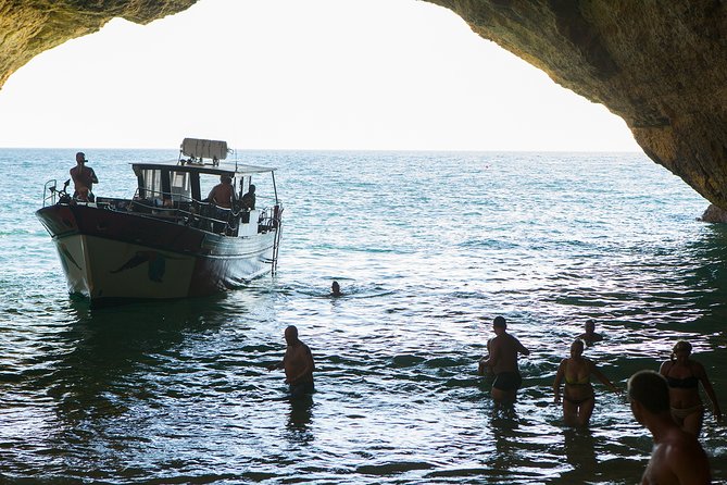 Benagil Cave Boat Tour - Catamarans or Rib - 2 H From Portimão - Photo stops along the Algarve: Praia Grande and Santa Catarina