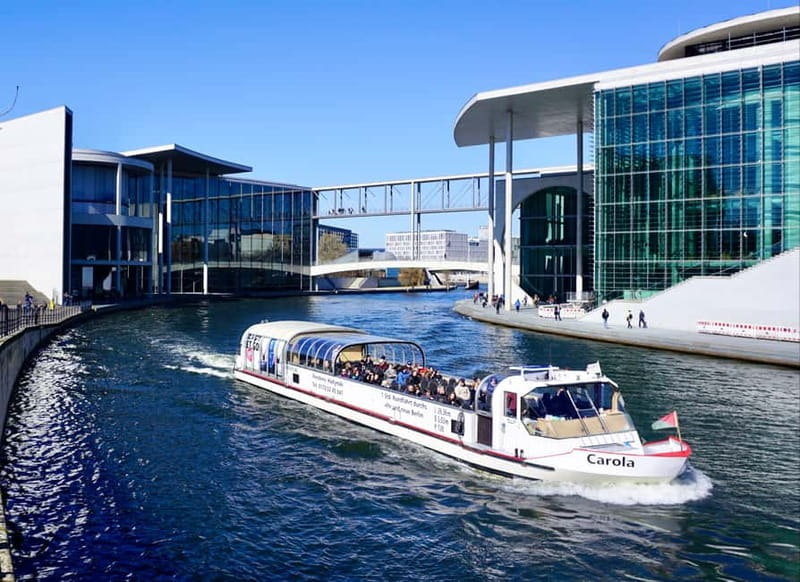 Berlin: 1-Hour Boat Tour with Bilingual Live Guide - Getting to Reederei Hadynski Near Hackescher Markt (and avoiding last-minute stress)