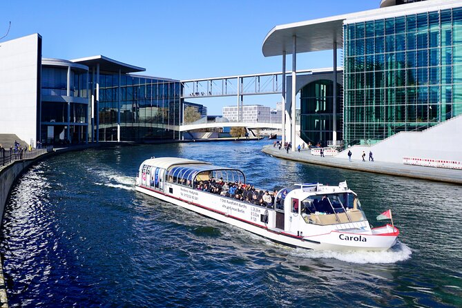 Berlin: 1-hr Boat Tour with Bilingual Live Guide (DE/EN) - Key highlights you should know before you go