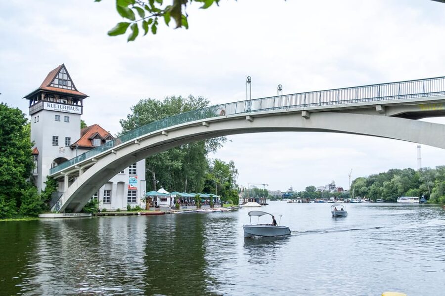Berlin: Self-Drive Boat Tour - Quick hits you’ll care about