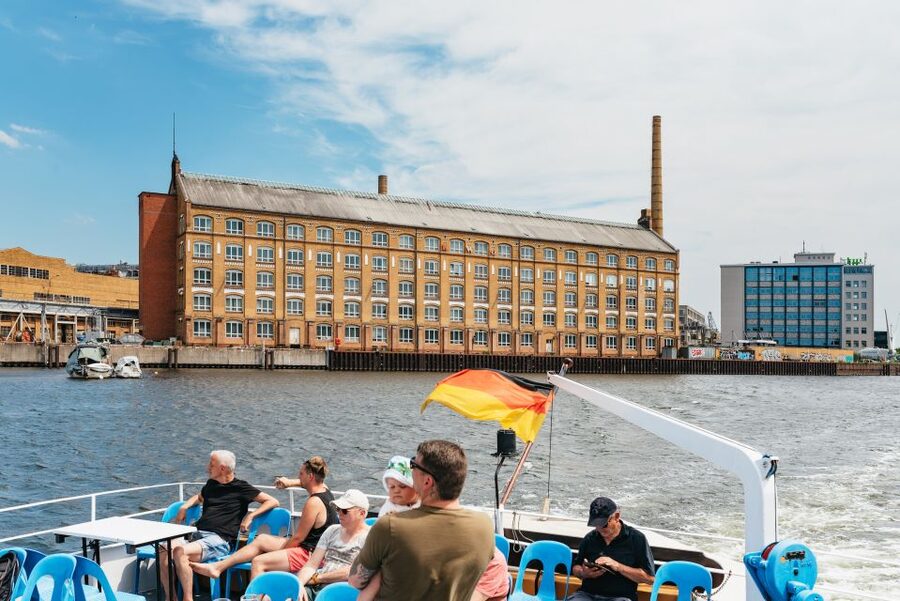 Berlin: Spree Boat Tour to Müggelsee - Value at $25 for 3.5 Hours: When This Cruise Makes Sense