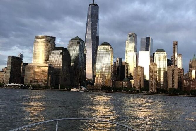 Best Private Luxury Daytime Boat Tour in New York City - 2 Hour - Under the Brooklyn Bridge: the scale moment that surprises most people