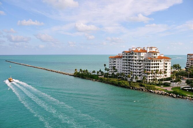 Biscayne Bay and Celebrity Island Homes Boat Tour 90 Minute - Key things to know before you go