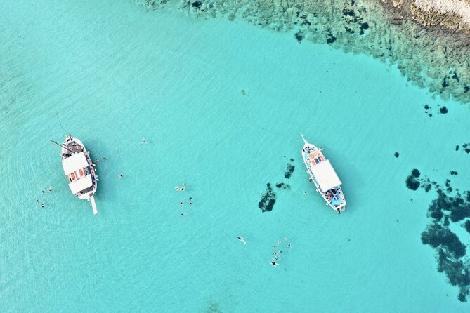 BL | A boat Trip To Blue Lagoon - What you get on the boat: snorkeling gear, snacks, and crew energy