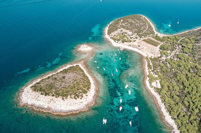 Blue Cave Full-Day Boat Tour with Hvar and 5 Islands - Key Points Before You Go