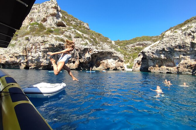 Blue cave & Hvar, 5 islands speed boat tour with unique boats from Split - Split to the Blue Cave: The 7:00 am start (and why you’ll be glad)