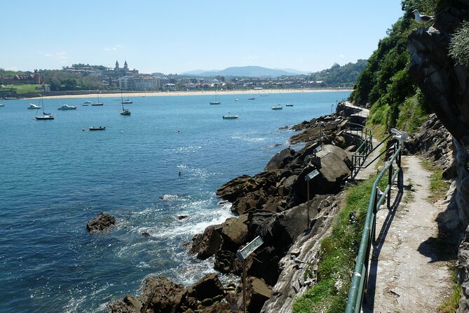 Boat by the Bay and Santa Clara Island in Donostia San Sebastian - What You’ll Notice From the Sea: The “Landmarks in a Line” Effect