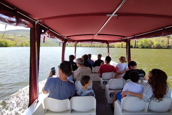 Boat tour 50min through the river Douro in Pinhão - Key things that make this Pinhão Douro cruise worth your time