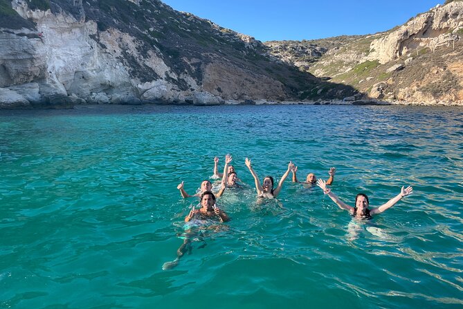 Boat Tour at Devil's Saddle: 4 Swim Stops, Snorkeling & Prosecco - Why This Devil’s Saddle Boat Tour Feels Worth It