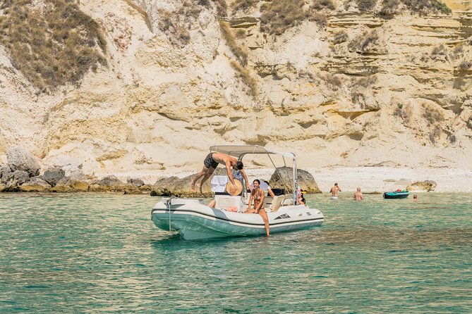 Boat Tour at Devil's Saddle: 4 Swim Stops, Snorkeling & Prosecco - Calamosca Beach and Cala Fighera: Fast Breaks, Strong Water Color