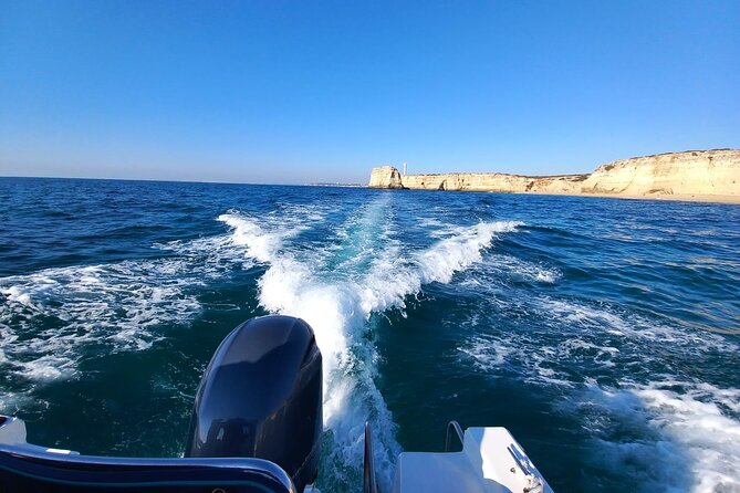 Boat tour Benagil Caves - The 2-hour route: from Ferragudo views to Benagil and back