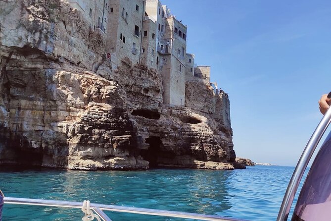 Boat tour from Monopoli to the caves of Polignano a Mare - Getting there: Molo Margherita matters more than you think