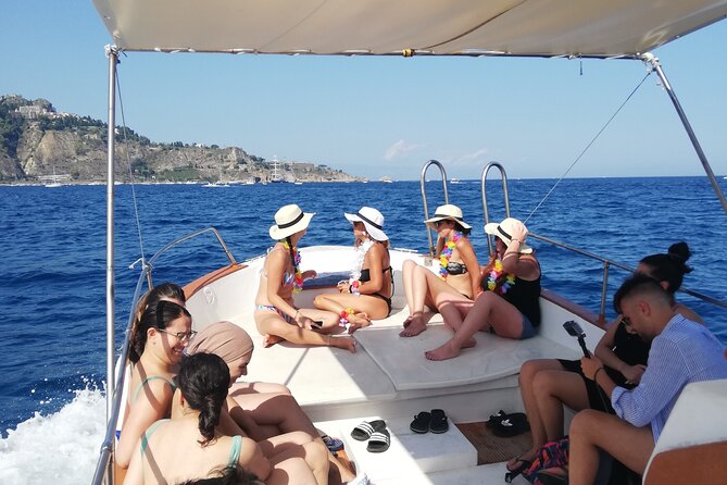 Boat tour Giardini Naxos Taormina Isola Bella Blue Grotto - Swimming time: how to get the most out of your 30–45 minutes in the water