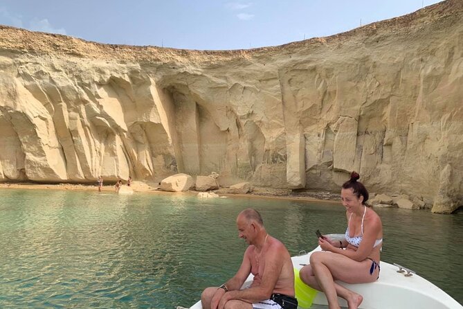 Boat tour in Pillirina, sea caves and Ortigia and prosecco - Snorkeling Setup: Masks Included, Tube Not