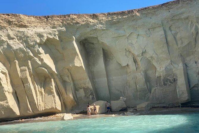 Boat tour in Pillirina, sea caves and Ortigia and prosecco - Prosecco, Water, and the Skipper’s Job Description