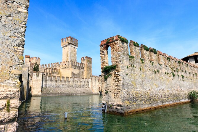 Boat Tour of Isola del Garda - Aquaria Thermal Spa from the Lake (No Stop): The Easy Way to See It