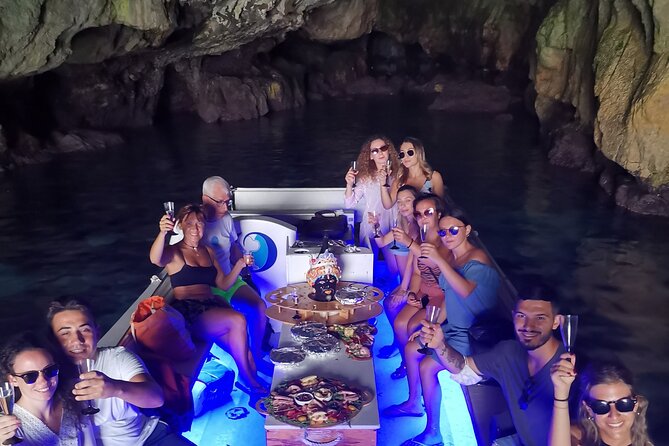 Boat tour of Ortigia, sea caves, Pillirina and snorkeling - Pillirina and why weather can change the route