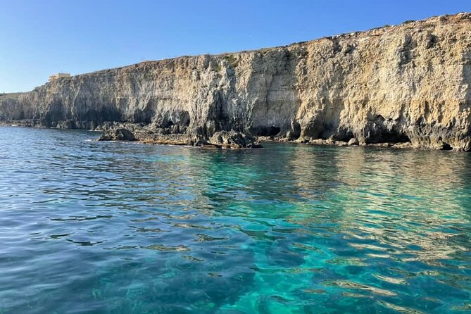 Boat tour of Ortigia, sea caves, Pillirina and snorkeling - The skipper vibe: music, stories, and moments beyond the basics