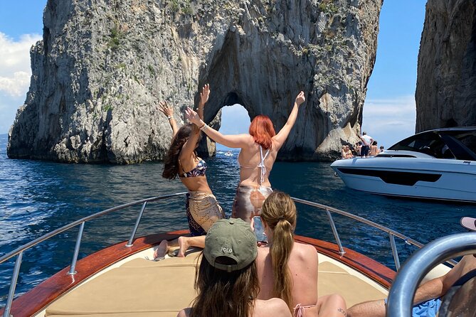 Boat Tour of the Caves on the Island of Capri - What’s Included on Board (and What to Bring)