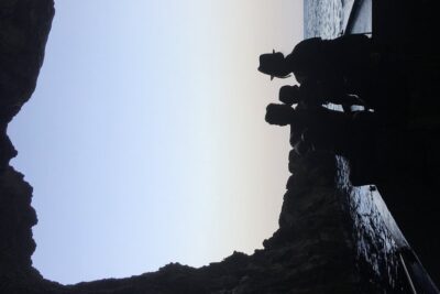 Boat tour Ortigia, sea caves and Pillirina 2h - North Coast to Ortigia views and sea caves: the best reason to be early