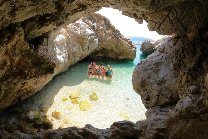 Boat tour to Egadi Favignana and Levanzo islands from Trapani - Who This Boat Tour Fits Best