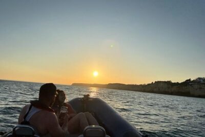 Boat trip along the Golden Coast and Benagil Caves - Ferragudo and São Jorge Castle from sea level