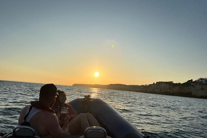 Boat trip along the Golden Coast and Benagil Caves - Ferragudo and São Jorge Castle from sea level
