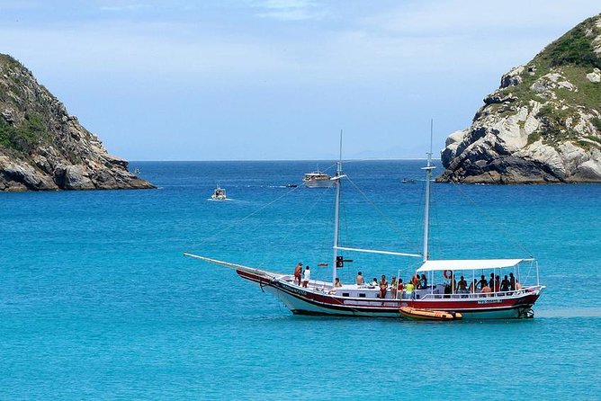 Boat Trip in Arraial do Cabo by Arraial Viagens - Price and what $25.44 actually buys you