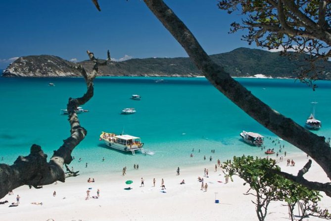 Boat Trip in Arraial do Cabo by Arraial Viagens - Meeting point and departure timing: plan around the sea