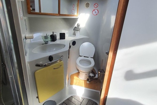 Boat Trip in Fuengirola, Dolphin Watching and Drinks - Drinks and snacks at sea: good value, but know what to expect
