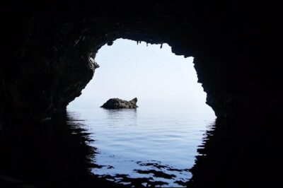 Boat Trip "Sea Caves of Thetis" - Where you meet in Volos: Chorefto vs Agios Ioannis
