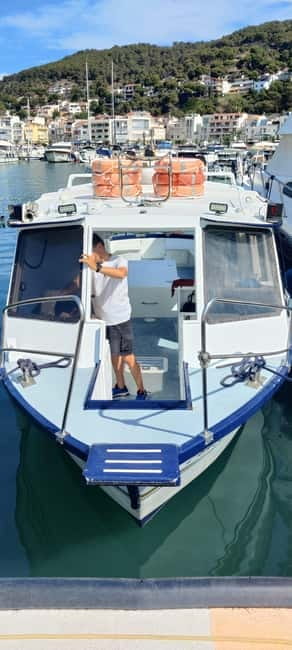 Boat trip to the Medes Islands, caves and stop for swimming - Getting to the Fadrí: where the trip starts at Espigó de Llevant