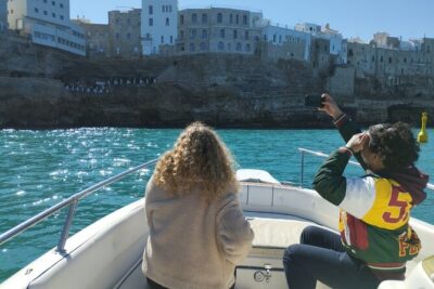 Boat trip to the Polignano a Mare caves - The included swim near the caves: cold water, easy access