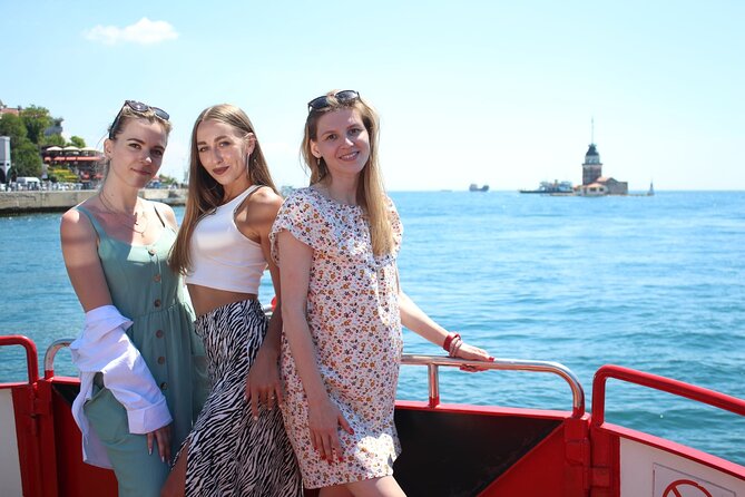 Bosphorus Cruise Boat Tour İstanbul And Golden Horn With Guide - Key Points to Know Before You Go