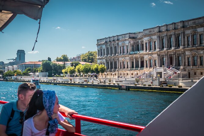 Bosphorus Cruise Boat Tour İstanbul And Golden Horn With Guide - On-Board Experience: Tea, Wi‑Fi, Seating, and Crew