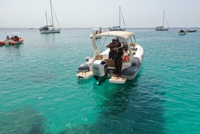 Cagliari Boat Tour 4 Stops .Possible Sighting of Dolphins - Stop 1 Cala Bernat and the Santa Elia backup if seas turn