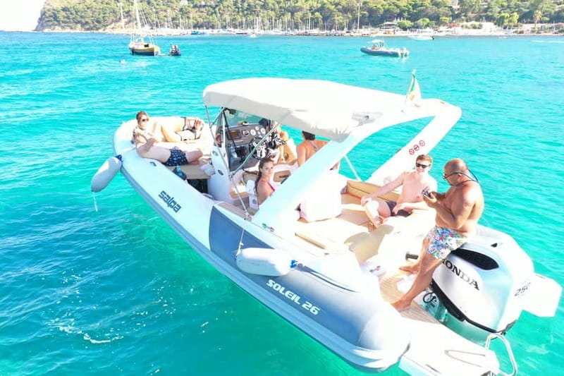 Cagliari: Boat Tour, 4 Stops, Swim, Snorkeling, & 1 Spritz - Drinks and On-Board Comfort: Why This Feels Like a “Day Out”
